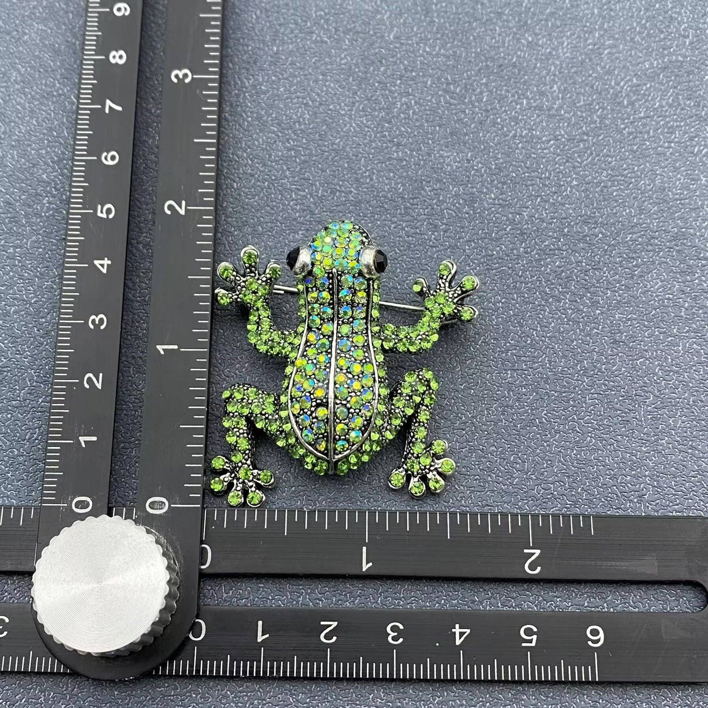 Rhinestone Frog Brooch - The Mirrored Past