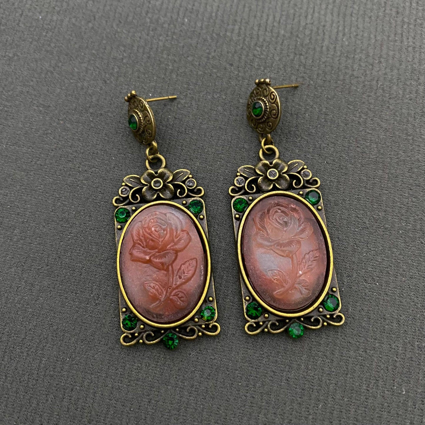 Vintage Court Style Rose Danlge Earrings - The Mirrored Past