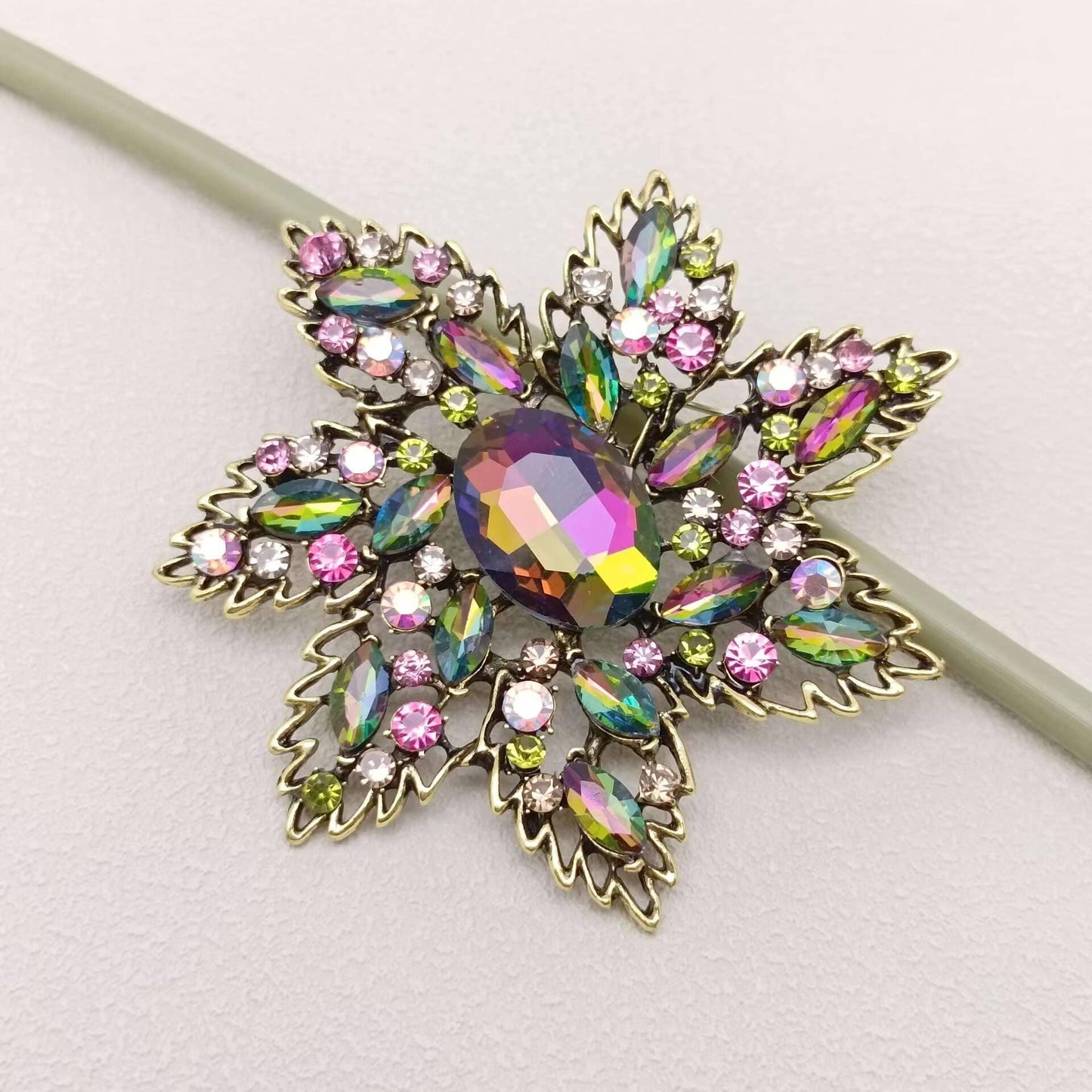 Sparkling Rhinestones & Glass Vintage Flower Brooch - The Mirrored Past