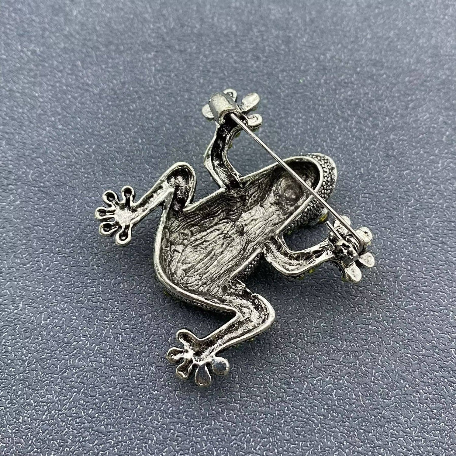 Rhinestone Frog Brooch - The Mirrored Past