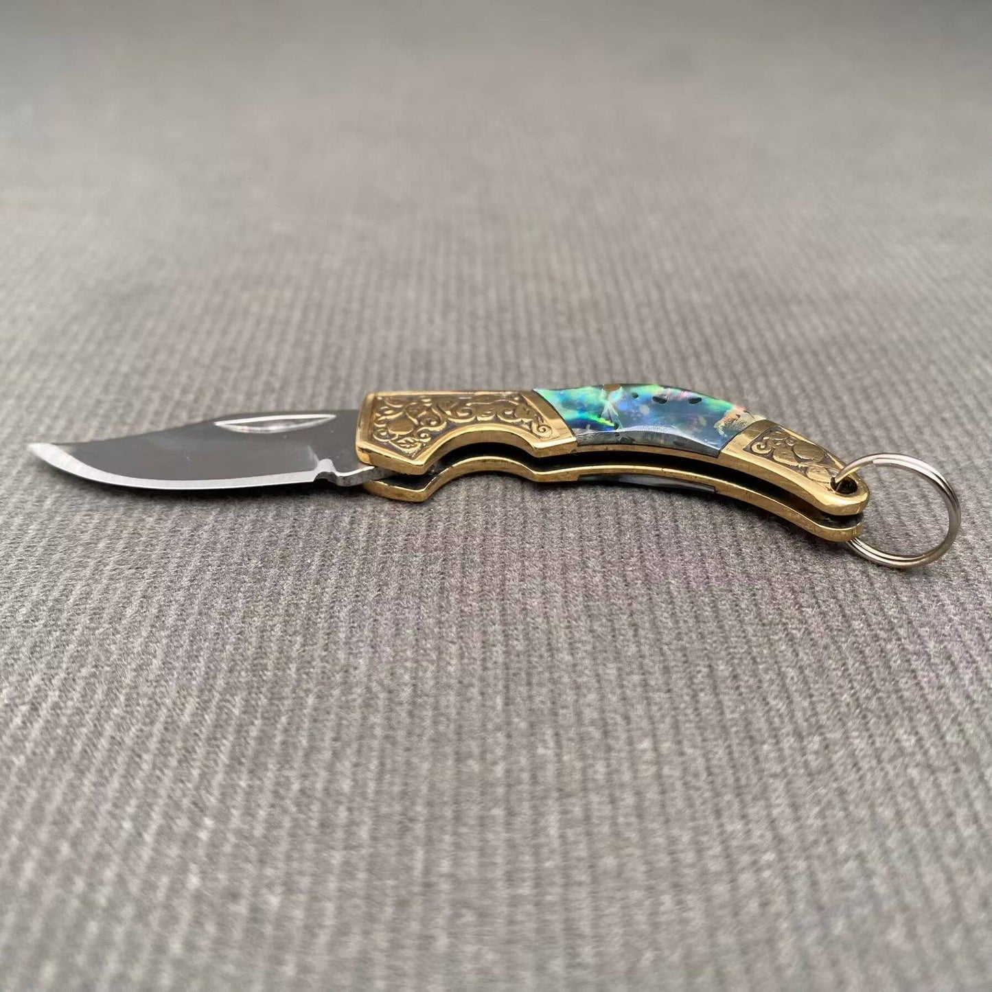 Shell Inlaid Portable Foldable Knife: Silver - The Mirrored Past