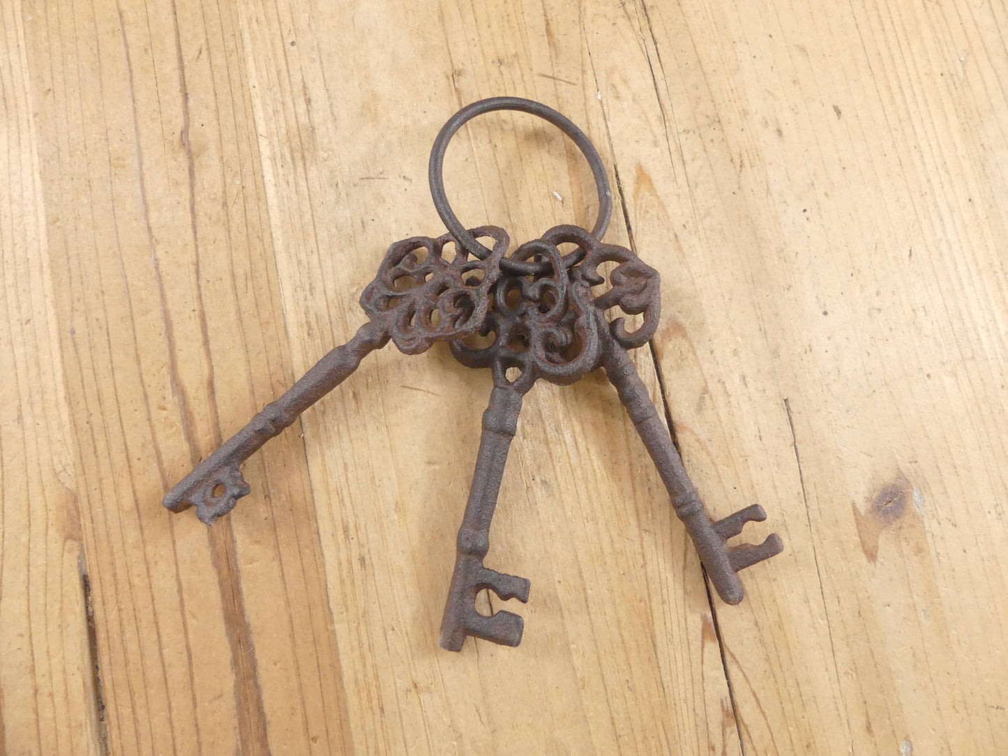 3 RUSTIC CAST IRON SKELETON JAIL KEYS - The Mirrored Past