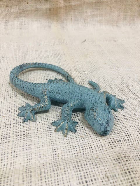 CAST IRON LIZARD PAPER WEIGHT FIGURE - The Mirrored Past