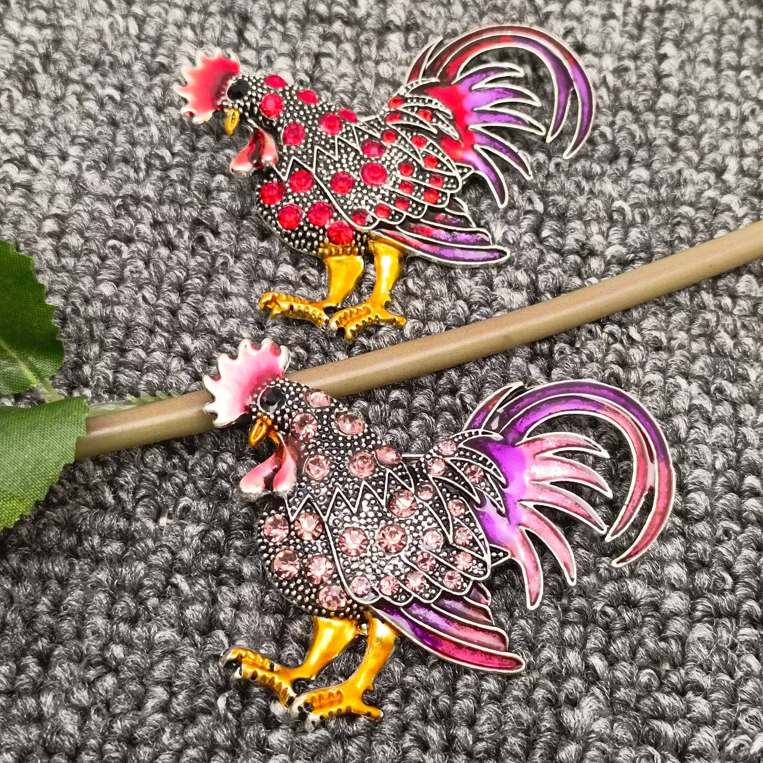 Colored Rhinestone Enamel Rooster Brooch: Red - The Mirrored Past