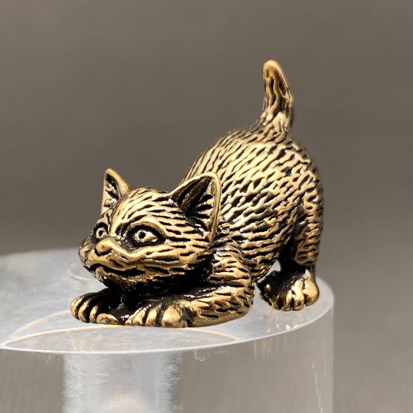 Brass Lying Kitten Crafts Decoration Desktop Ornaments - The Mirrored Past