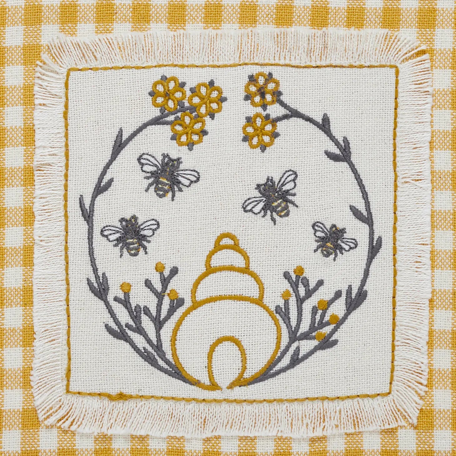 Embroidered Bee Tea Towel Set of 4 19x28 - The Mirrored Past